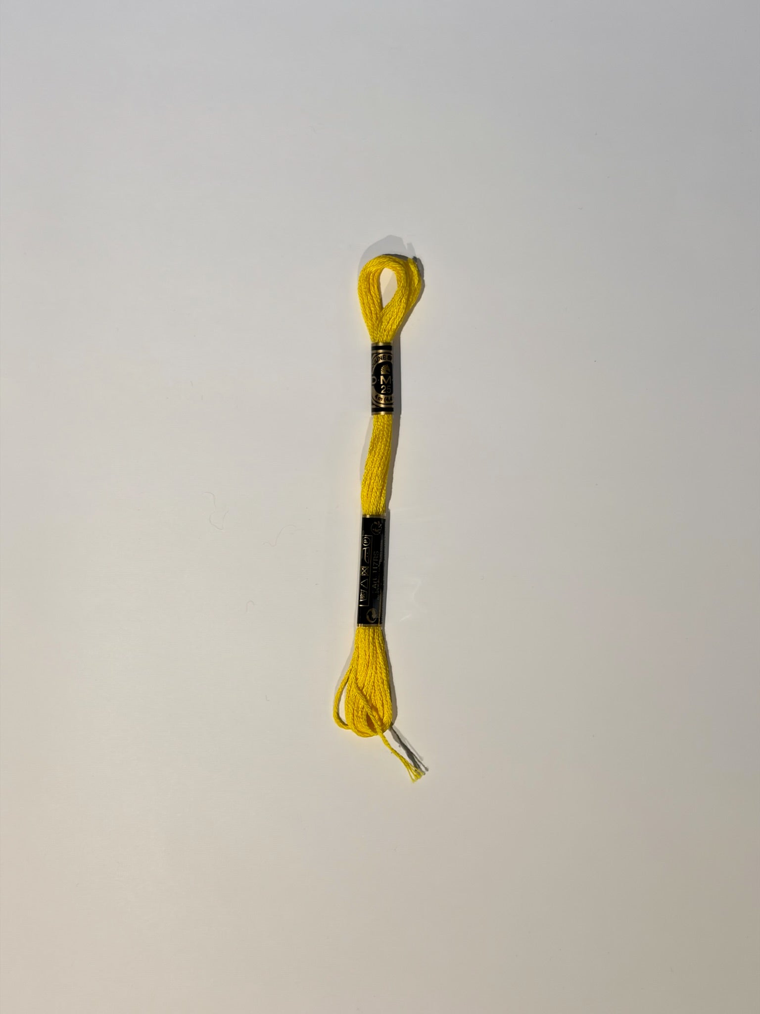 Broderigarn - 1 dukke - 4 m.