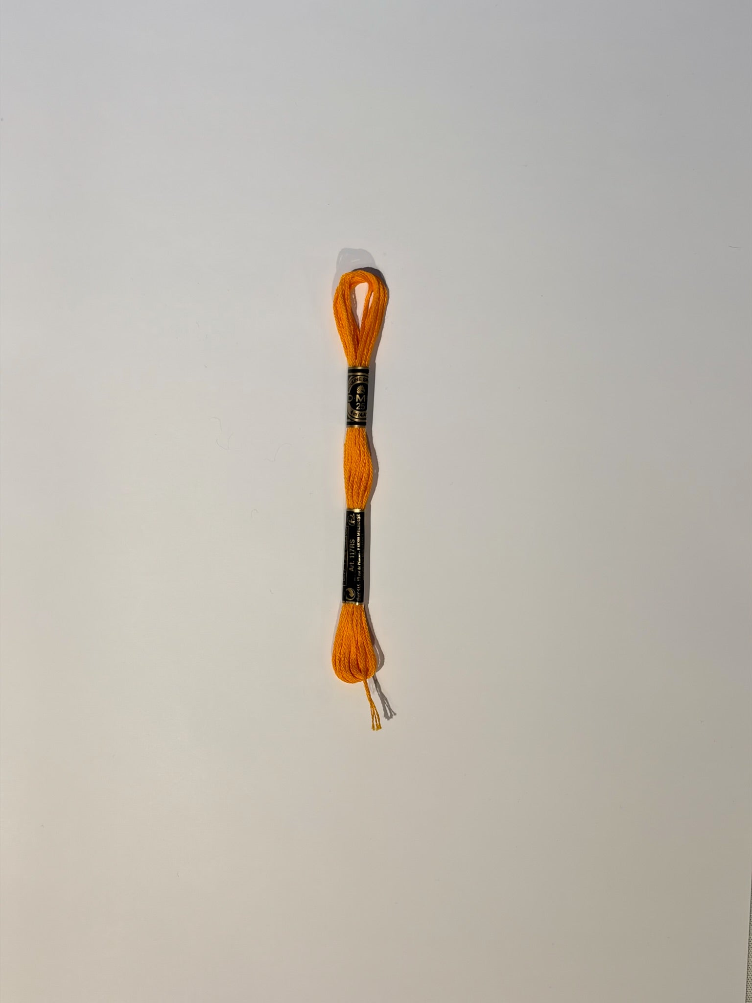 Broderigarn - 1 dukke - 4 m.