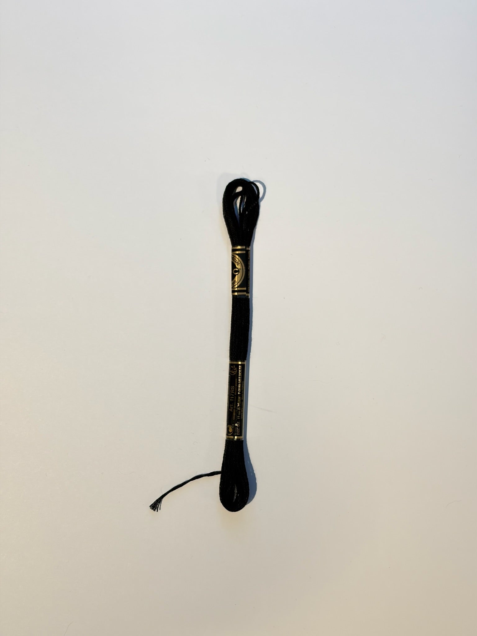 Broderigarn - 1 dukke - 4 m.