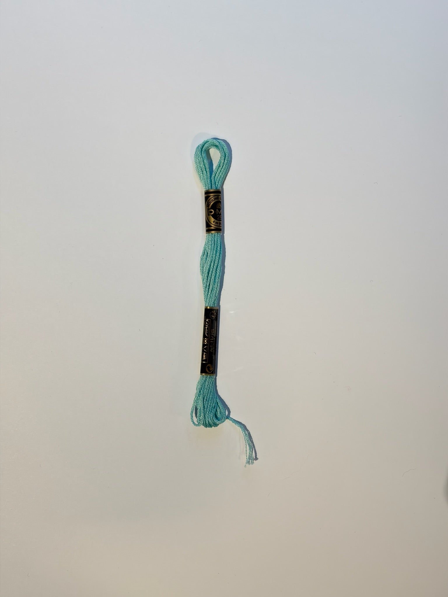 Broderigarn - 1 dukke - 4 m.